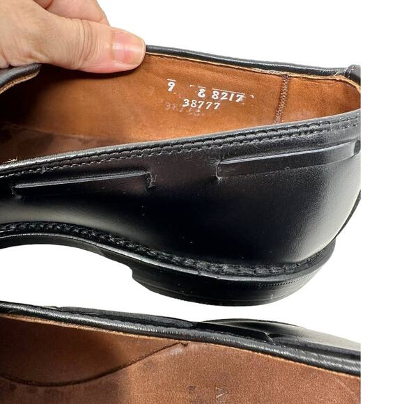 Allen Edmonds Men's Black Grayson Tassel Loafer Shoes size 9 - Picture 4 of 16